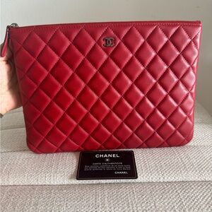 AUTHENTIC Chanel Lambskin Medium Red Quilted Pouch Clutch Case